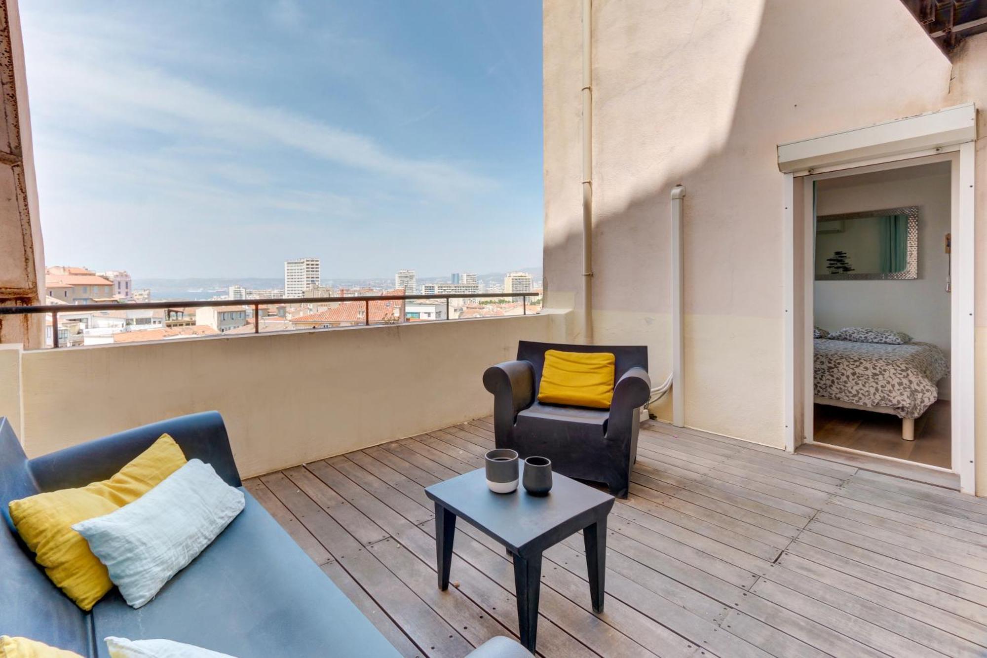 Magnifique T2 - Superbe Terrasse & Climatisation - Les Freres De La Loc' Marseille